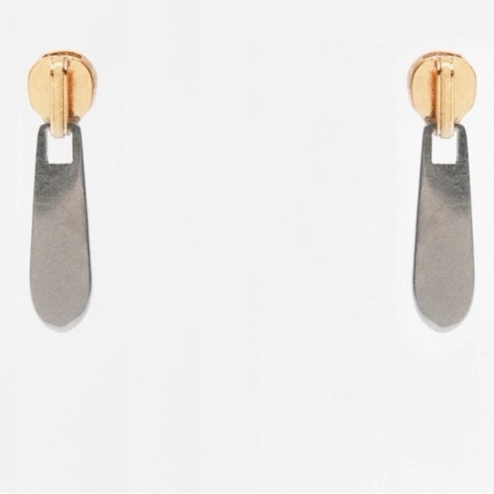ZARA NEW WOMAN SS24 GOLD / SILVER
EARRINGS WITH ZIP PULL TAB REF:1856/048 - Picture 2 of 12